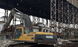 Демонтаж ангаров в Ржеве под ключ - стоимость от 1560 руб. | 2Землекопа-Ржв