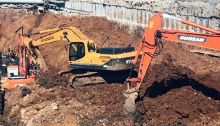 Разработка котлована экскаватором под фундамент в Ржеве — цена от 2600 руб. | 2Землекопа-Ржв